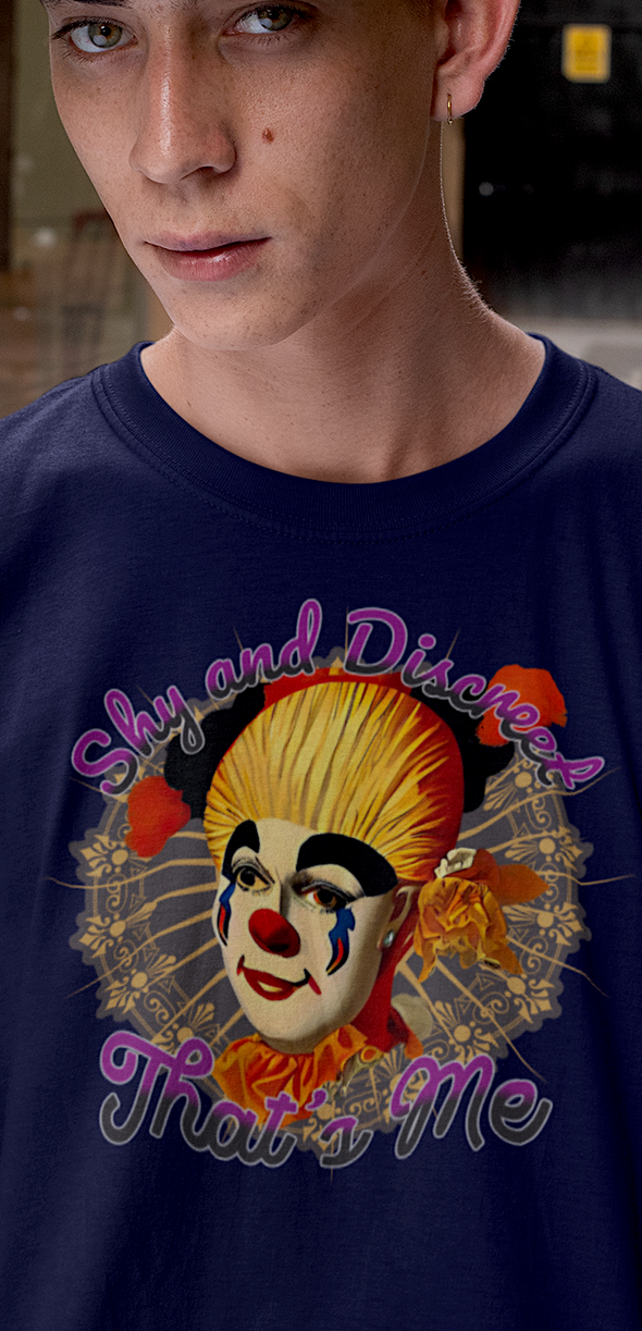SHY AND DISCREET ..THAT'S ME.     Unisex Organic Cotton T Shirt